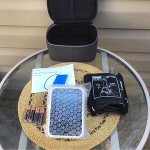 New Livongo Blood Pressure Monitor in Zip Case